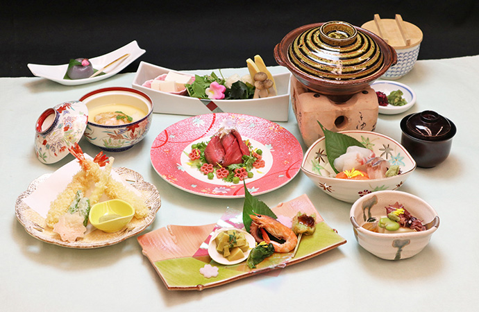 会席料理「かりん」