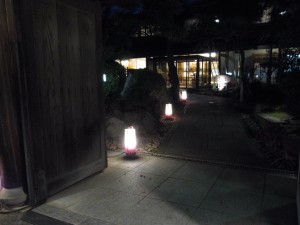 京都・嵐山花灯路2011が始まりました